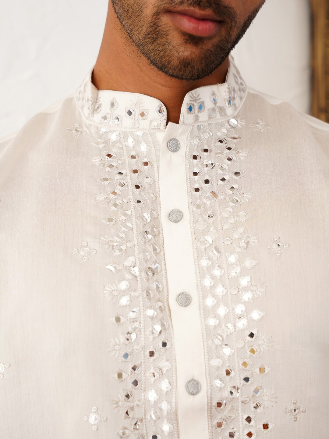 Floral Embroidered Mirror Work Mandarin Collar Cotton Silk Straight Republic Day Republic Day Kurta